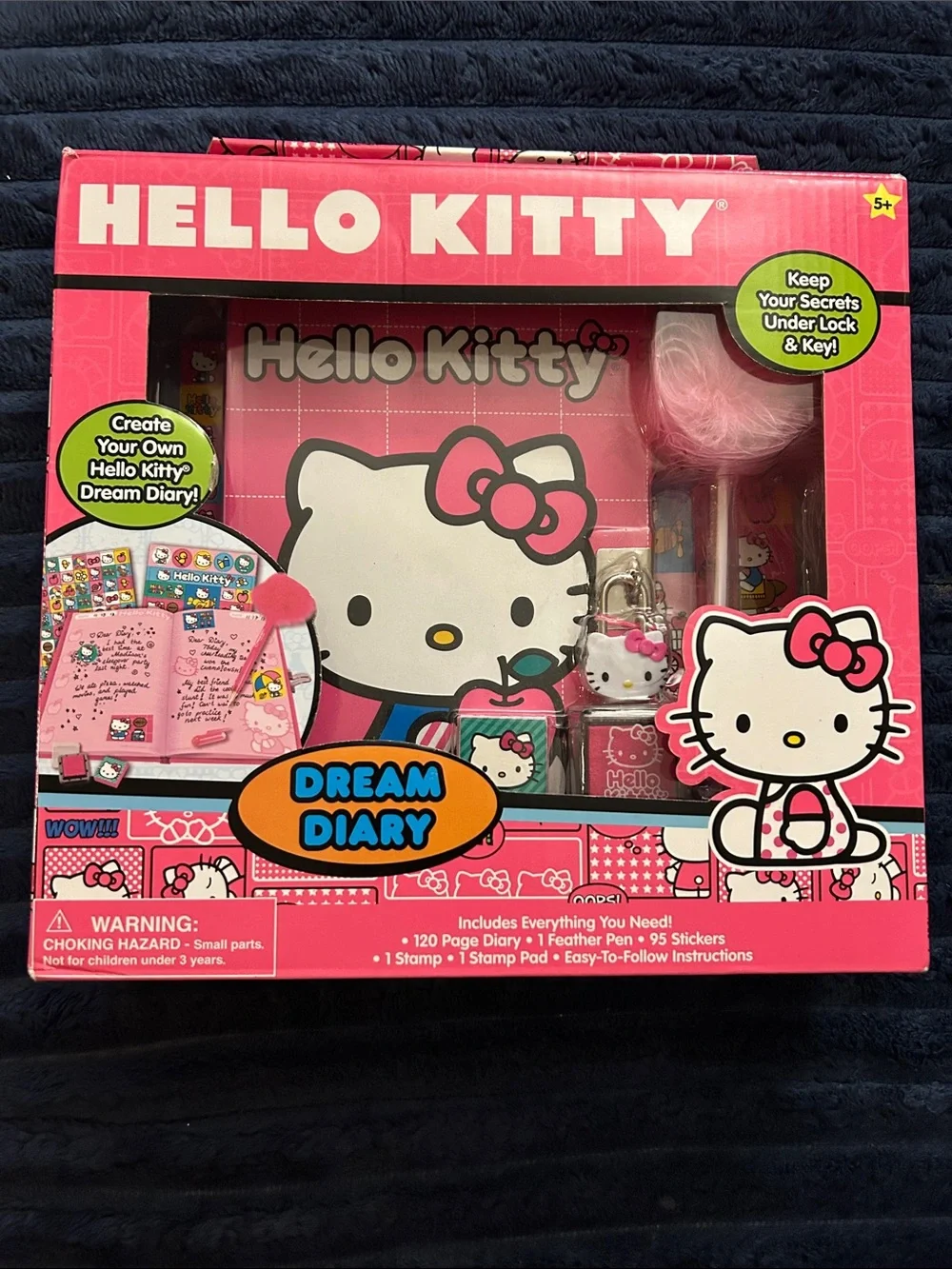 Hello Kitty Dream Diary Set - Hot Pink and deer lock diary
